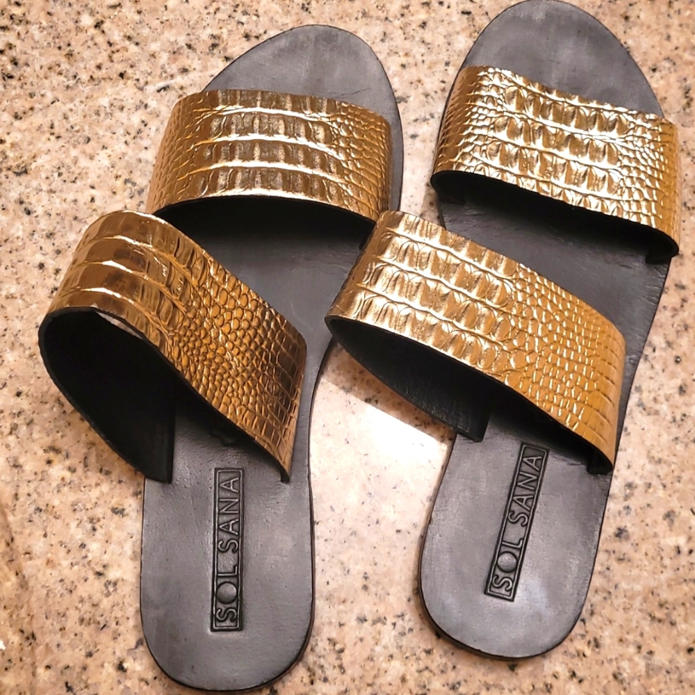 SOL SANA slippers. Size 6.5